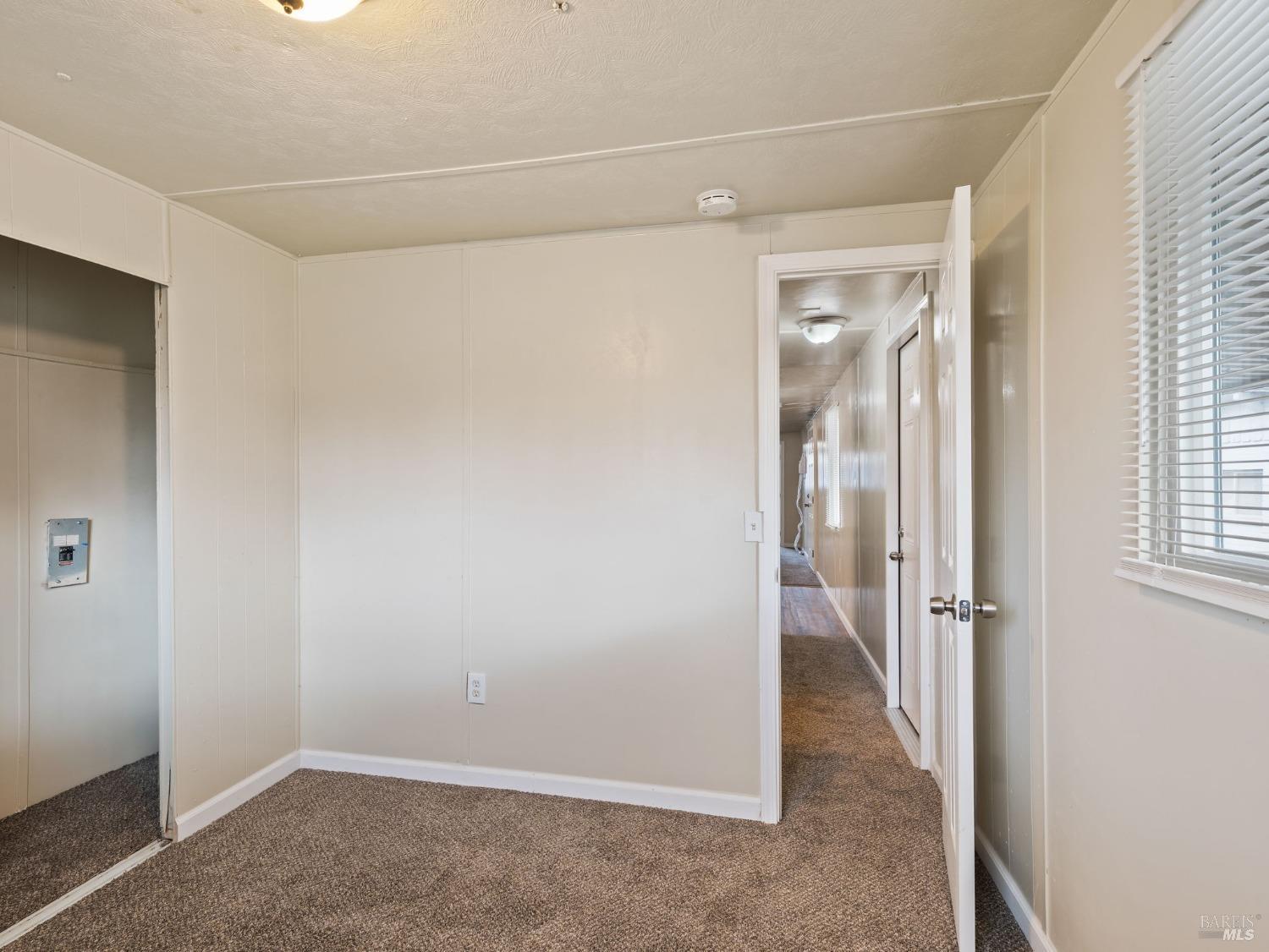 Detail Gallery Image 8 of 25 For 5575 Old Highway 53 Hwy 7, Clearlake,  CA 95422 - 2 Beds | 1/1 Baths