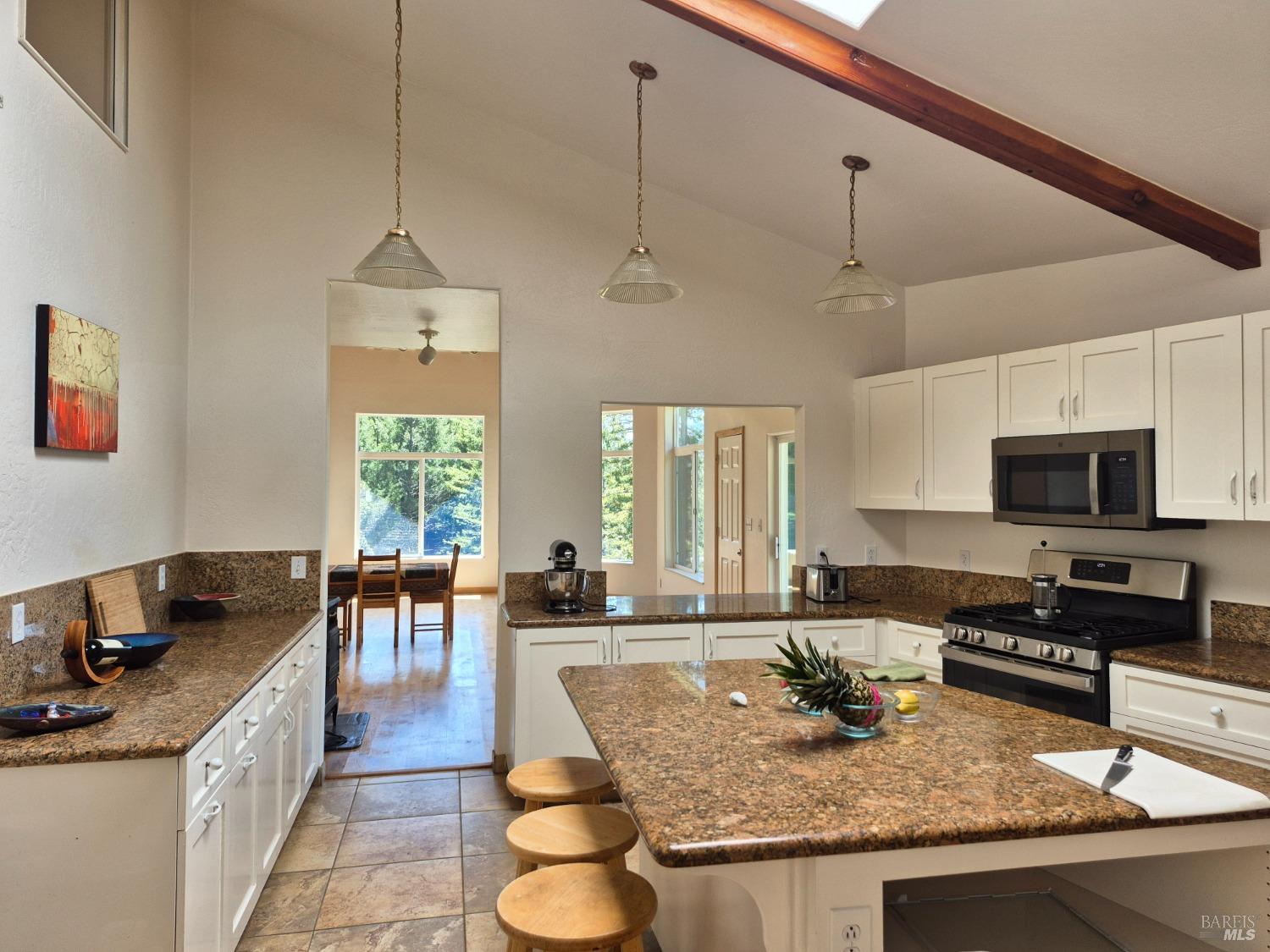 Detail Gallery Image 60 of 93 For 16770 Branscomb Rd, Branscomb,  CA 95454 - 2 Beds | 2 Baths