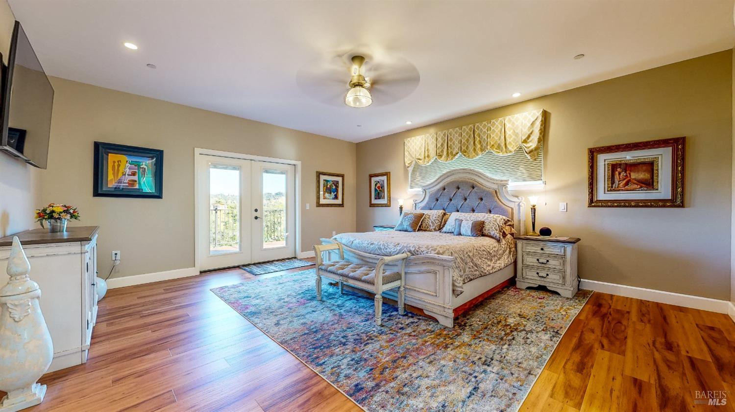 Detail Gallery Image 13 of 65 For 1393 Michele Way, Santa Rosa,  CA 95404 - 3 Beds | 3 Baths