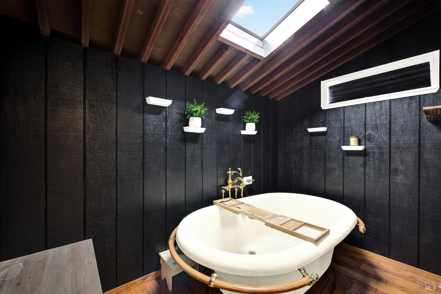 Detail Gallery Image 49 of 77 For 511 Hemlock Ct, Vacaville,  CA 95688 - 3 Beds | 2 Baths