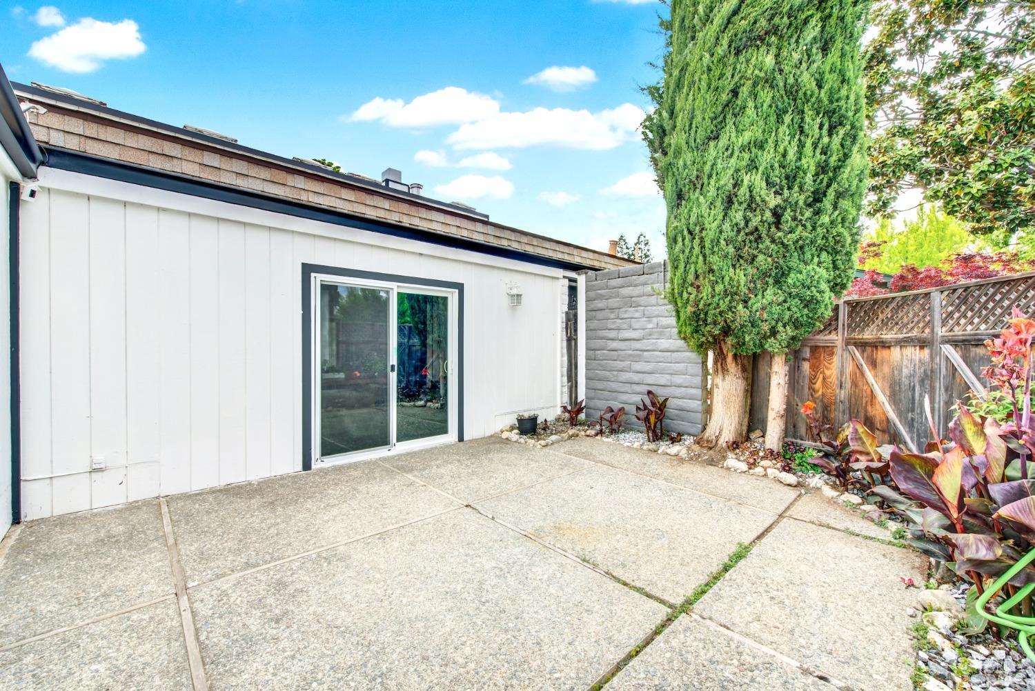Detail Gallery Image 54 of 77 For 511 Hemlock Ct, Vacaville,  CA 95688 - 3 Beds | 2 Baths
