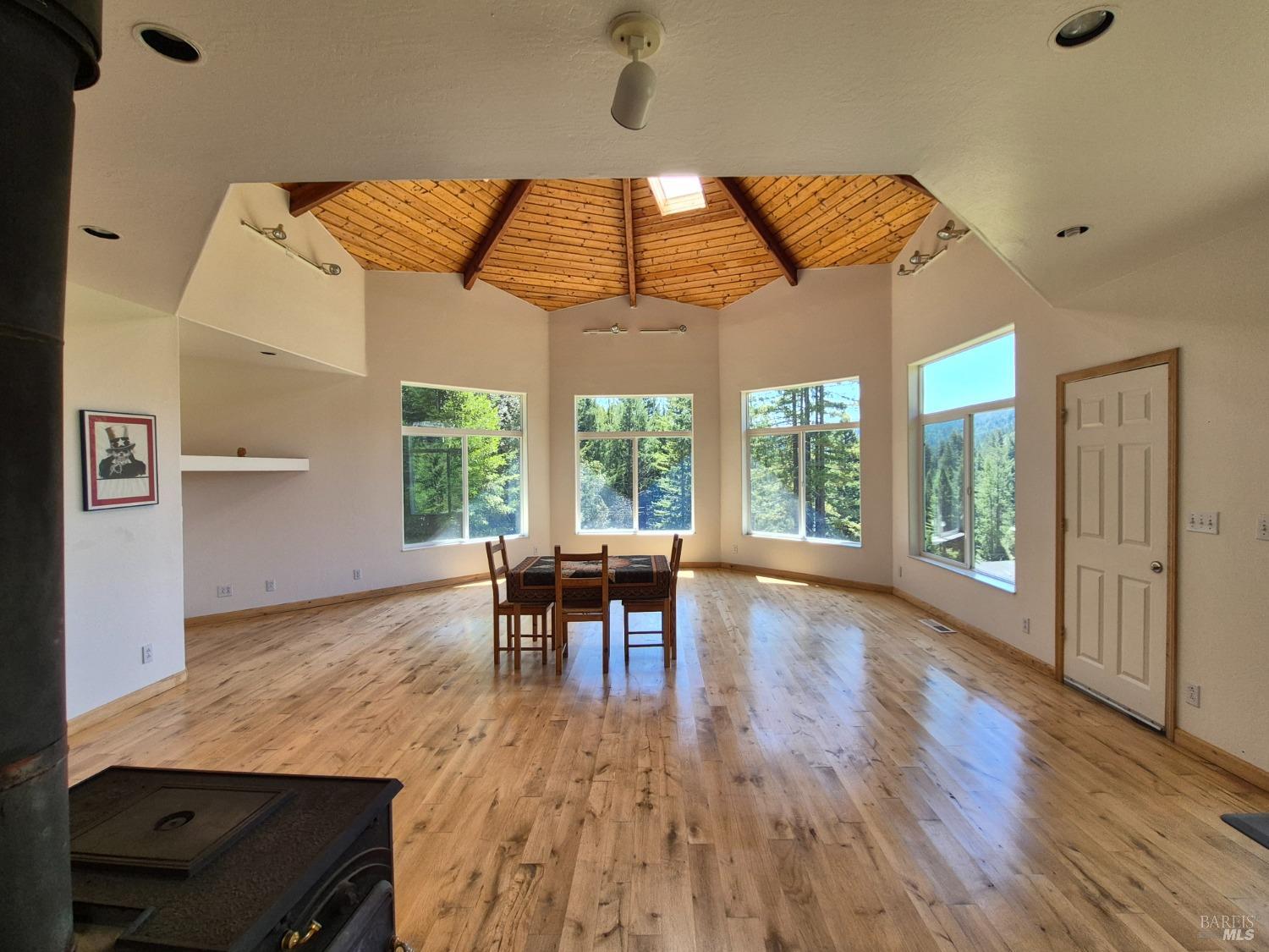 Detail Gallery Image 63 of 93 For 16770 Branscomb Rd, Branscomb,  CA 95454 - 2 Beds | 2 Baths