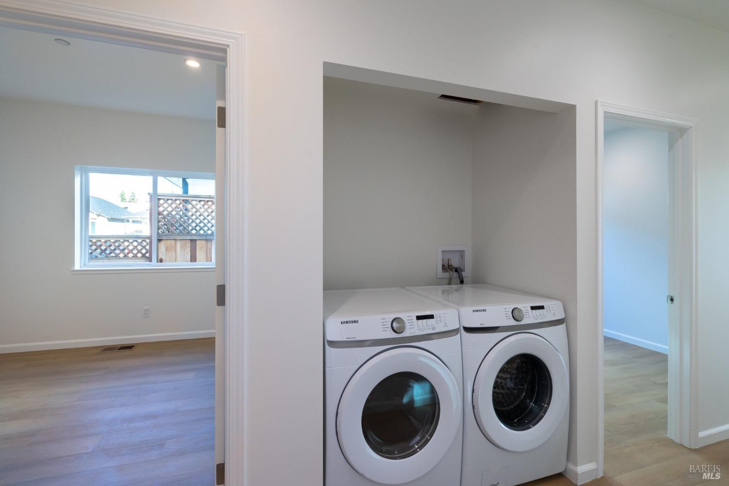 Detail Gallery Image 21 of 35 For 3720 Espresso Ct, Santa Rosa,  CA 95403 - 4 Beds | 2 Baths