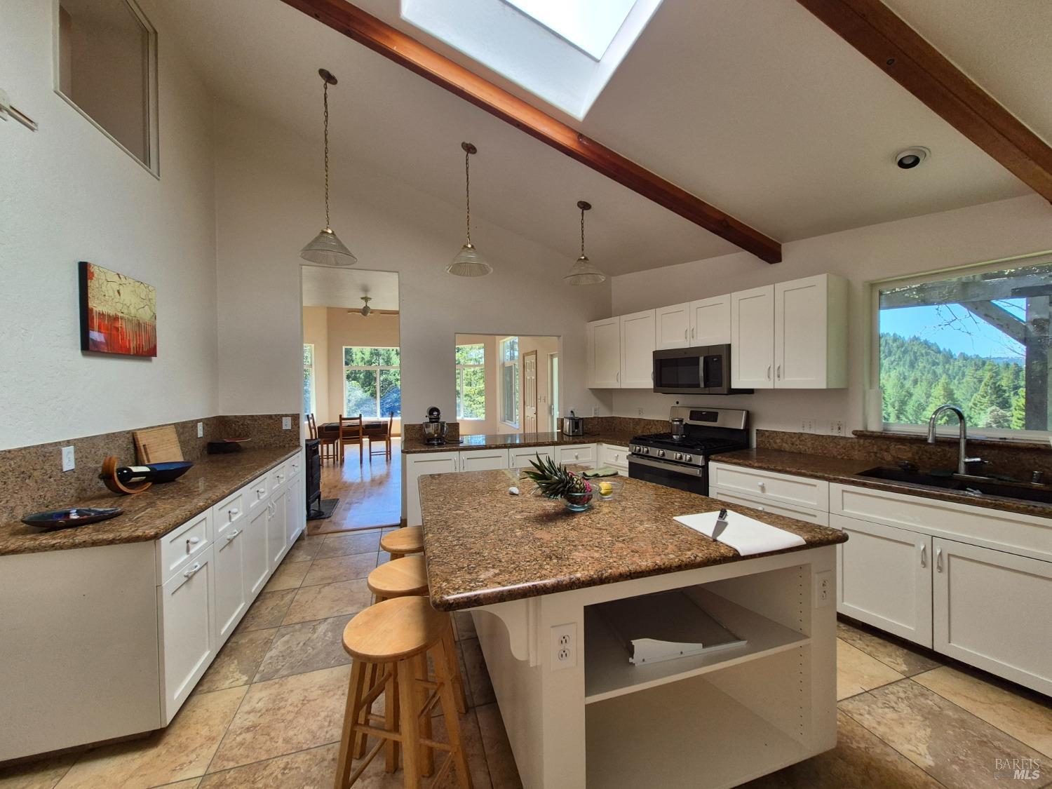 Detail Gallery Image 41 of 93 For 16770 Branscomb Rd, Branscomb,  CA 95454 - 2 Beds | 2 Baths