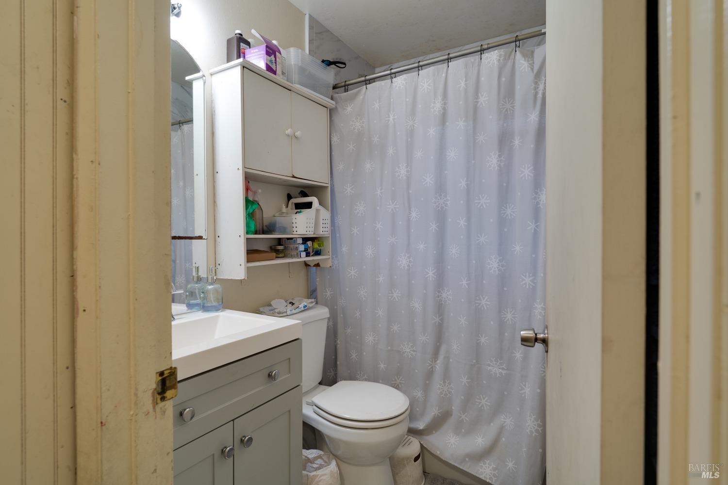 Detail Gallery Image 7 of 16 For 914 Deturk Ave, Santa Rosa,  CA 95404 - – Beds | – Baths