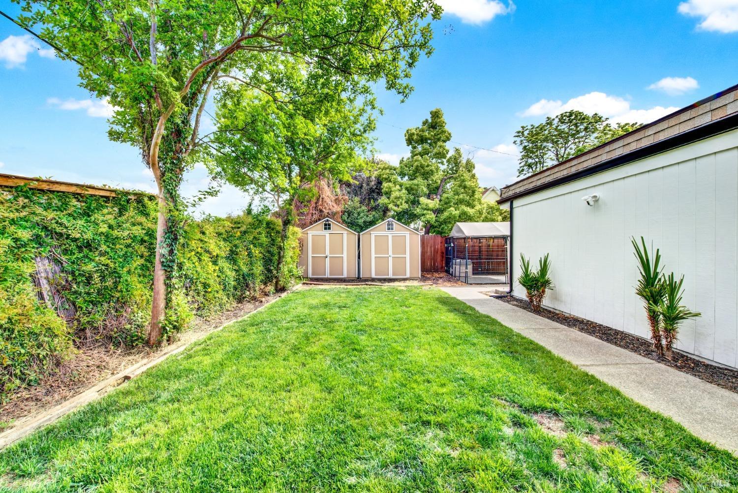 Detail Gallery Image 59 of 77 For 511 Hemlock Ct, Vacaville,  CA 95688 - 3 Beds | 2 Baths