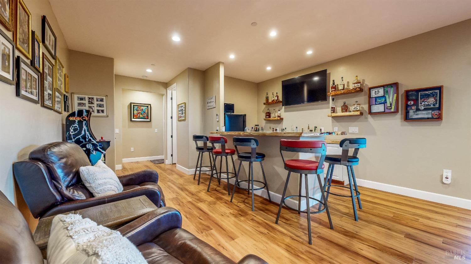 Detail Gallery Image 26 of 65 For 1393 Michele Way, Santa Rosa,  CA 95404 - 3 Beds | 3 Baths