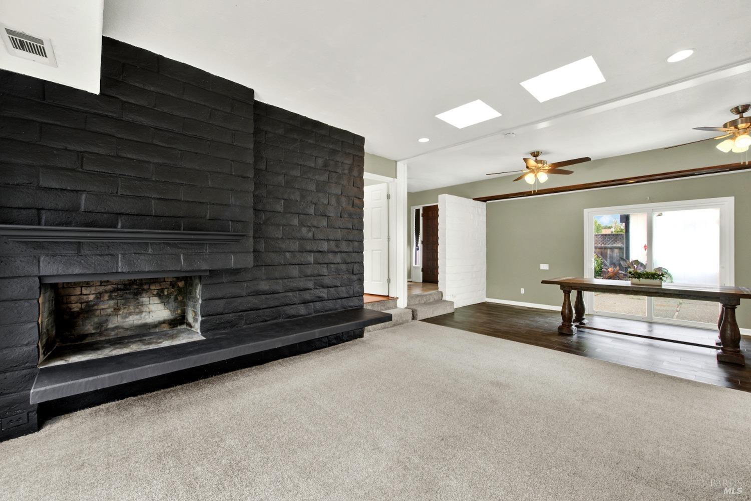 Detail Gallery Image 19 of 77 For 511 Hemlock Ct, Vacaville,  CA 95688 - 3 Beds | 2 Baths
