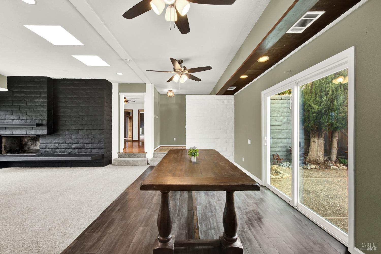 Detail Gallery Image 13 of 77 For 511 Hemlock Ct, Vacaville,  CA 95688 - 3 Beds | 2 Baths