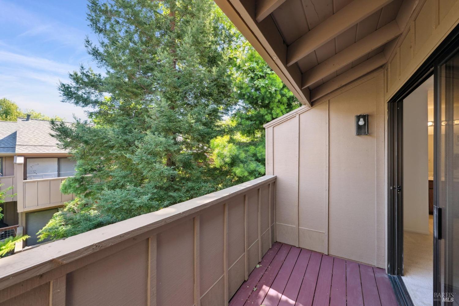 Detail Gallery Image 43 of 51 For 73 Flicker Dr, Novato,  CA 94949 - 3 Beds | 2/1 Baths
