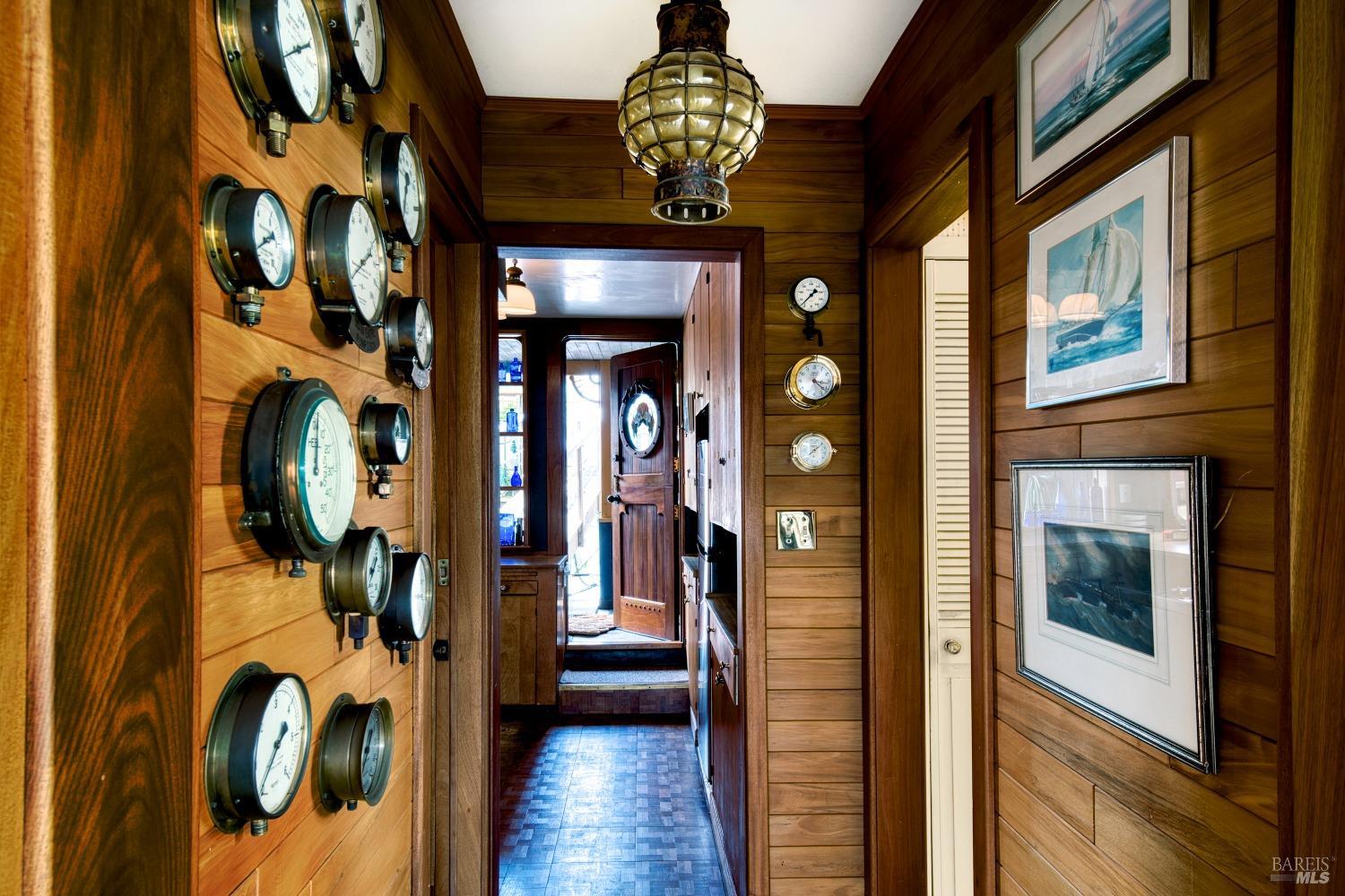 Detail Gallery Image 5 of 30 For 6 Yellow Ferry Dock Unkn, Sausalito,  CA 94965 - 2 Beds | 2 Baths