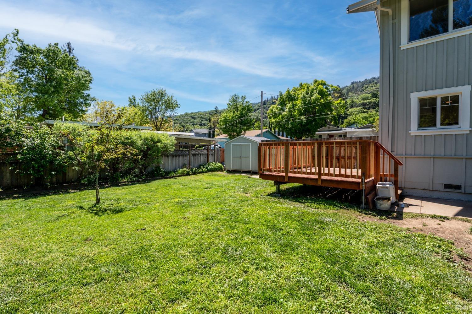 Detail Gallery Image 37 of 43 For 1207 W Clay St, Ukiah,  CA 95482 - 3 Beds | 2 Baths