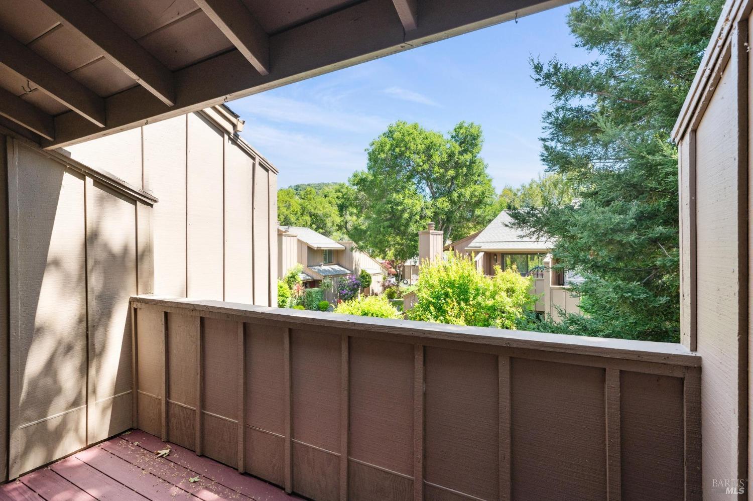 Detail Gallery Image 42 of 51 For 73 Flicker Dr, Novato,  CA 94949 - 3 Beds | 2/1 Baths