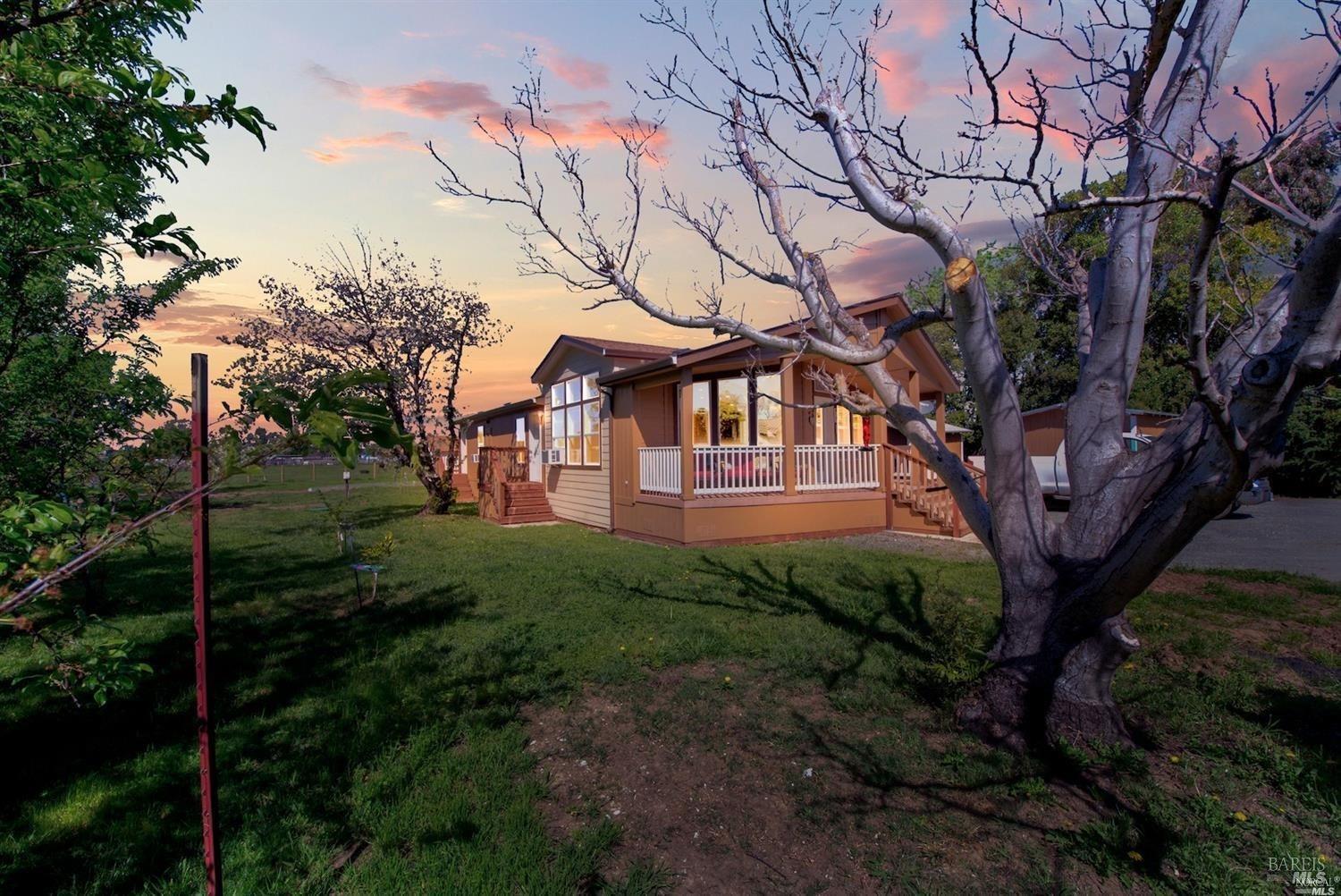 Detail Gallery Image 6 of 10 For 4353 Solano Road Rd, Fairfield,  CA 94533 - 3 Beds | 2/1 Baths