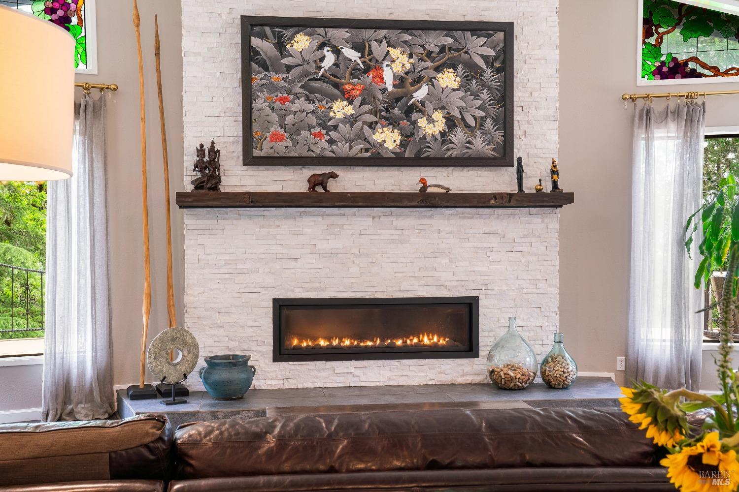 Detail Gallery Image 8 of 57 For 1340 Vista Verde Rd, Ukiah,  CA 95482 - 3 Beds | 2/1 Baths