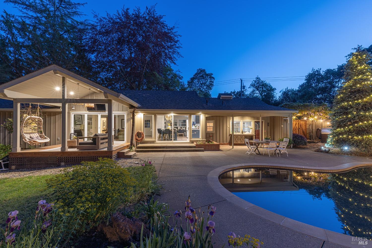 Detail Gallery Image 40 of 78 For 3180 Vichy Ave, Napa,  CA 94558 - 3 Beds | 3 Baths
