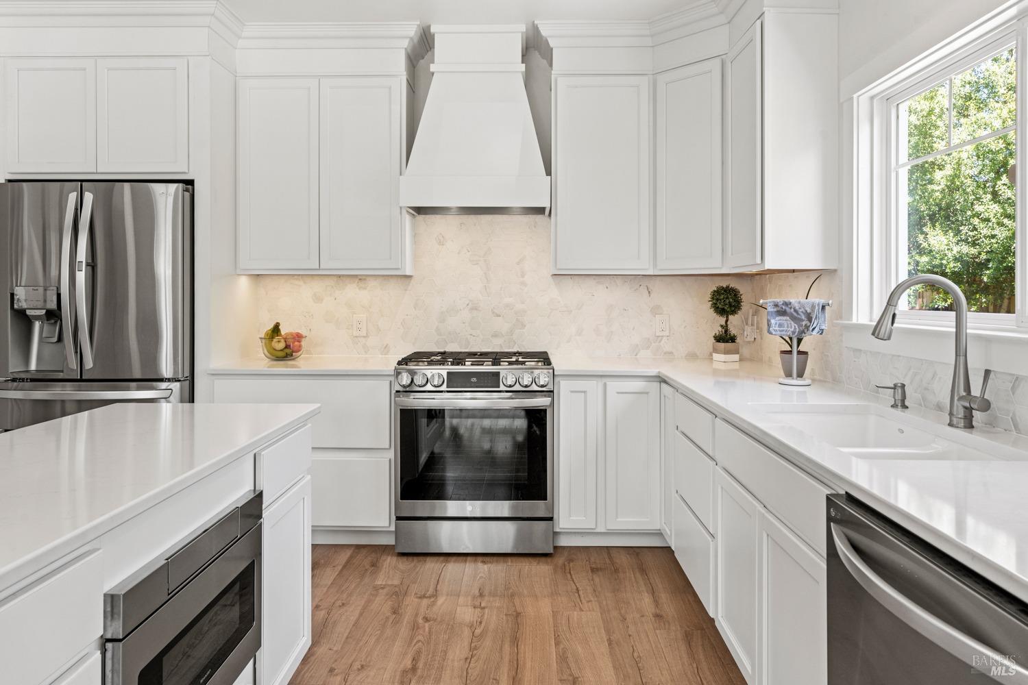 Detail Gallery Image 4 of 43 For 1207 W Clay St, Ukiah,  CA 95482 - 3 Beds | 2 Baths
