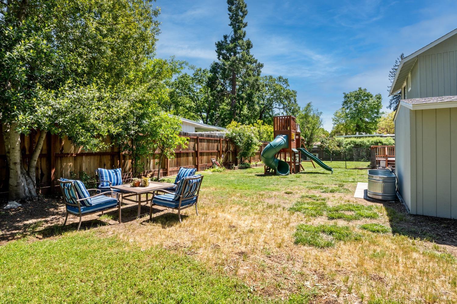 Detail Gallery Image 30 of 43 For 1207 W Clay St, Ukiah,  CA 95482 - 3 Beds | 2 Baths