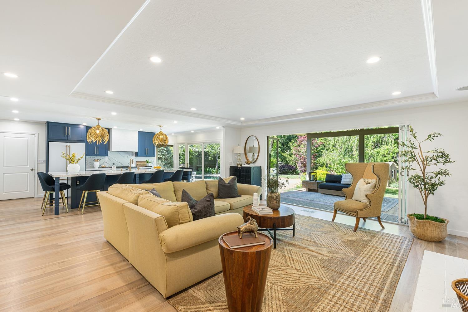 Detail Gallery Image 14 of 78 For 3180 Vichy Ave, Napa,  CA 94558 - 3 Beds | 3 Baths