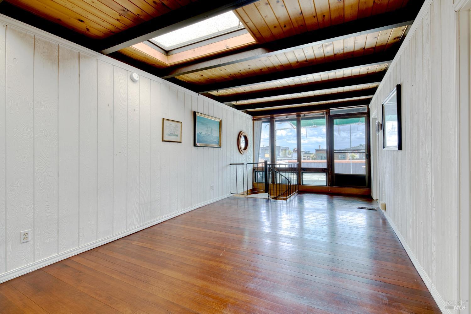 Detail Gallery Image 25 of 30 For 6 Yellow Ferry Dock Unkn, Sausalito,  CA 94965 - 2 Beds | 2 Baths