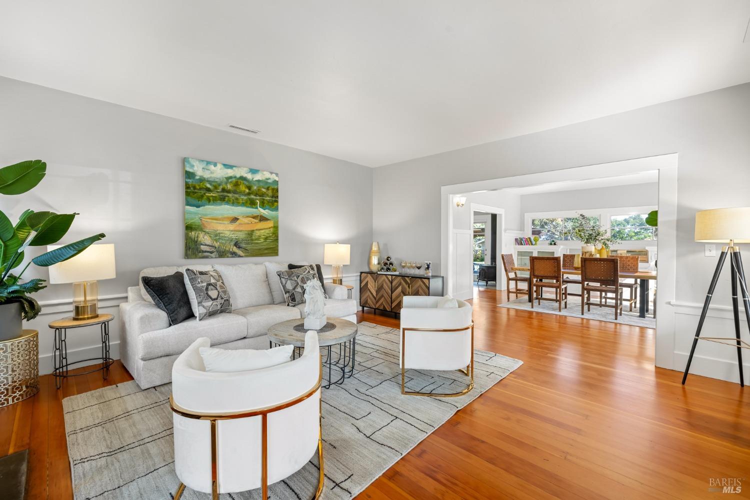 Detail Gallery Image 14 of 41 For 2855 Old Gravenstein Hwy, Sebastopol,  CA 95472 - 2 Beds | 1 Baths