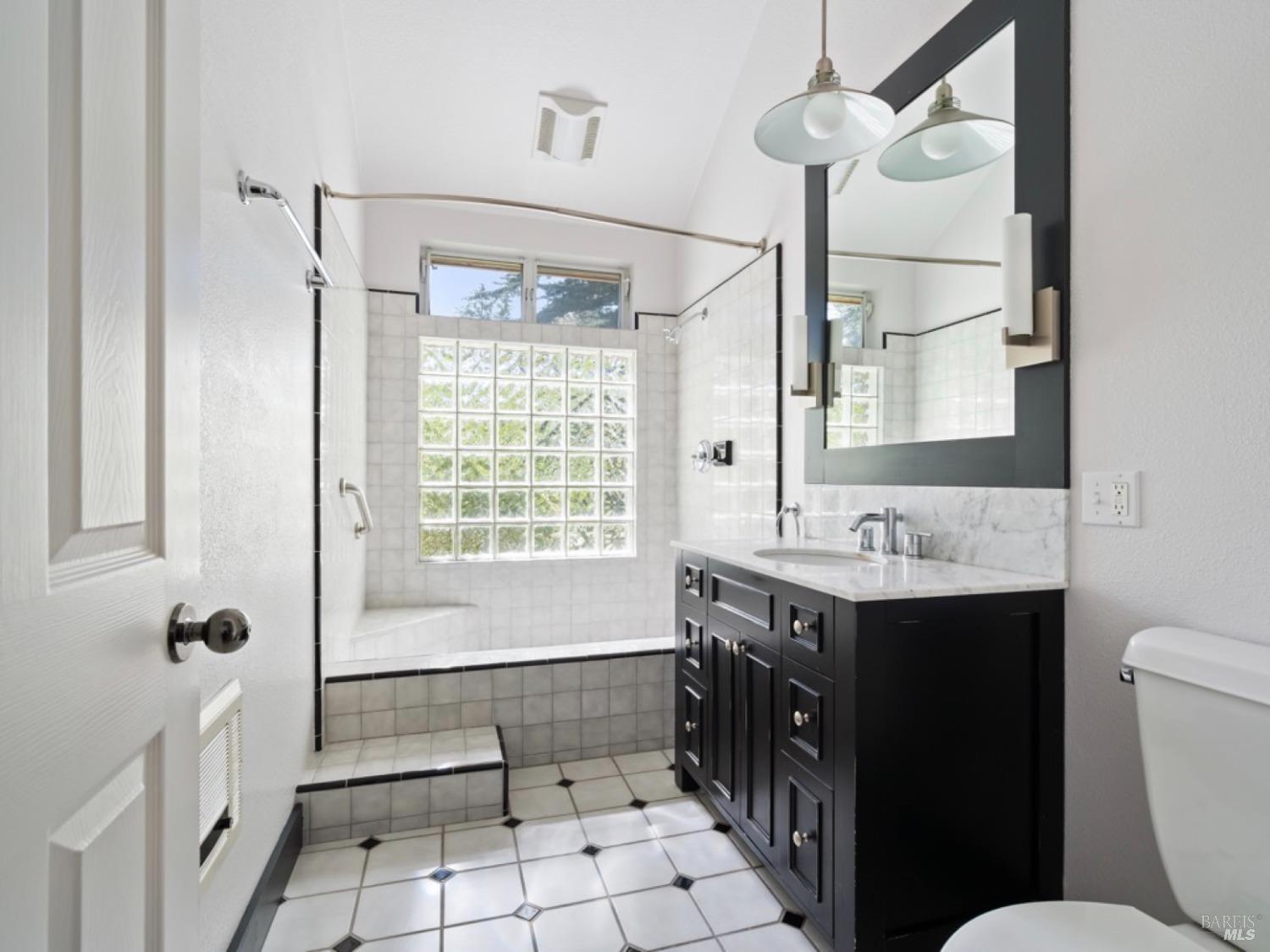 Detail Gallery Image 33 of 39 For 13350 Point Cabrillo Dr, Mendocino,  CA 95460 - 3 Beds | 2 Baths