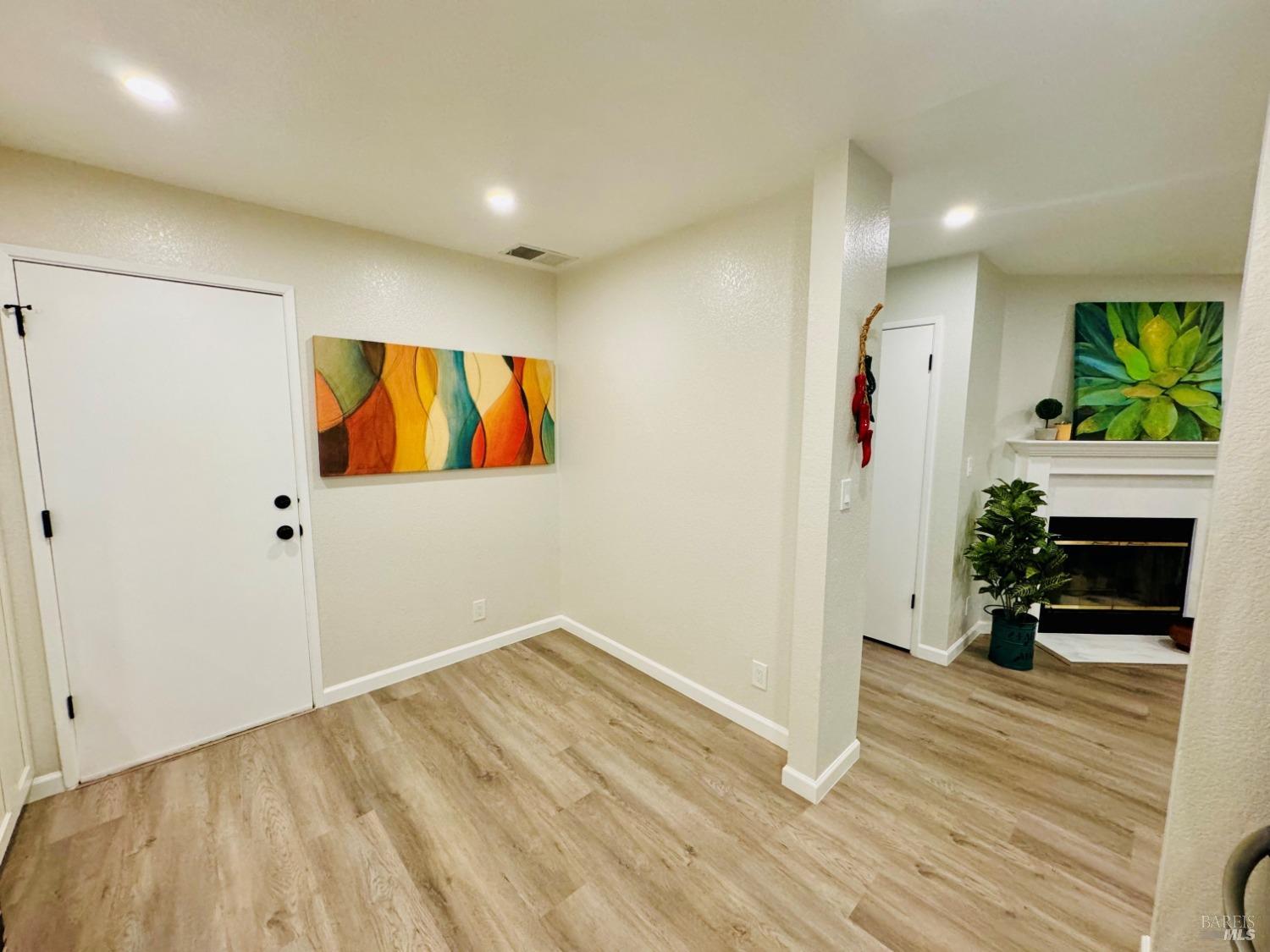 Detail Gallery Image 17 of 48 For 19 4th St, Richmond,  CA 94801 - 3 Beds | 2/1 Baths