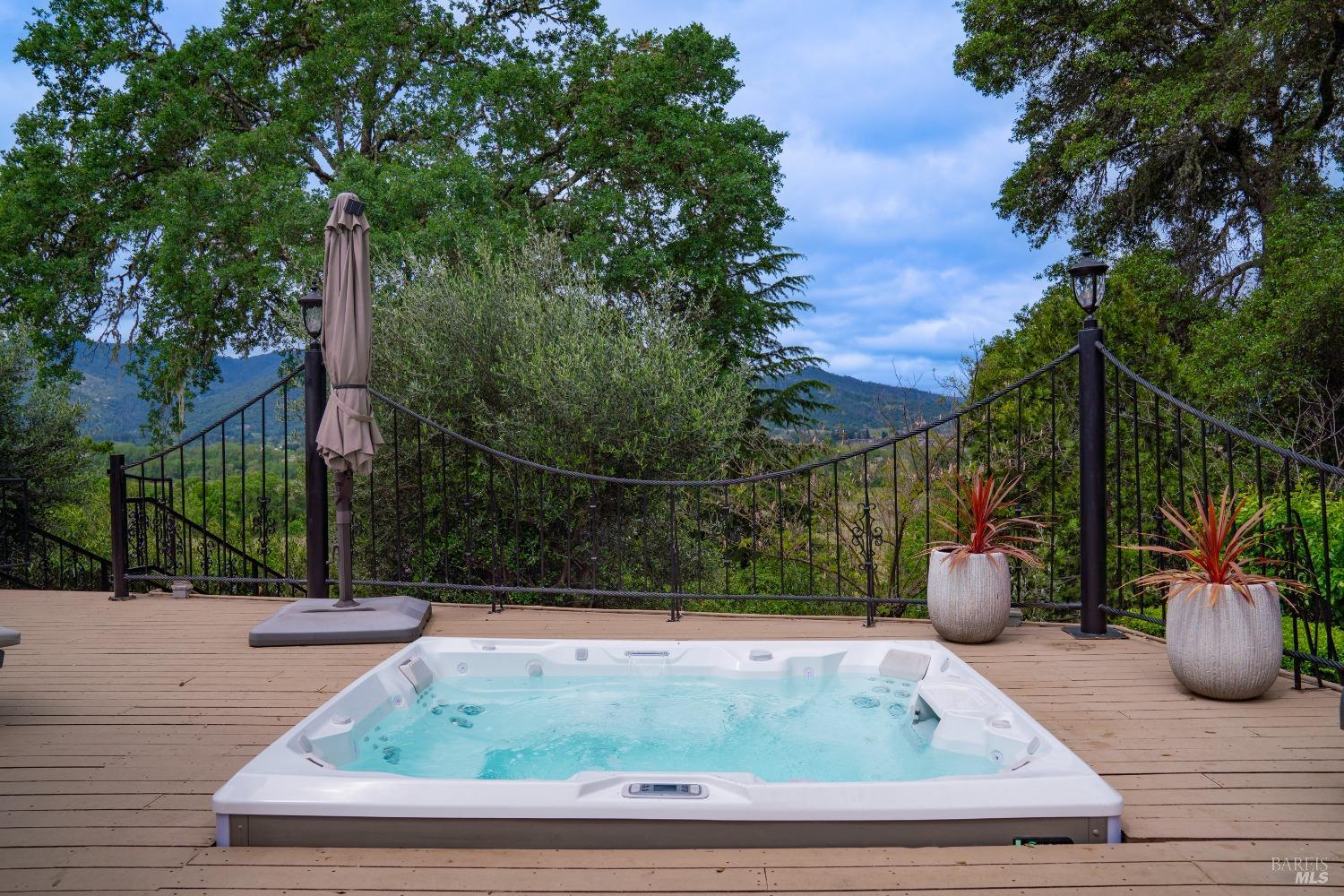Detail Gallery Image 42 of 57 For 1340 Vista Verde Rd, Ukiah,  CA 95482 - 3 Beds | 2/1 Baths