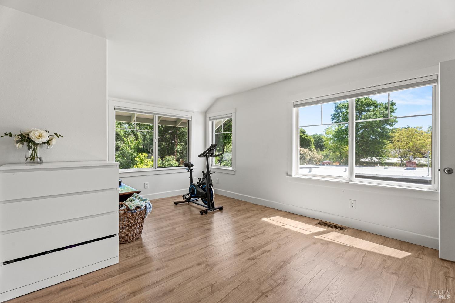 Detail Gallery Image 18 of 43 For 1207 W Clay St, Ukiah,  CA 95482 - 3 Beds | 2 Baths