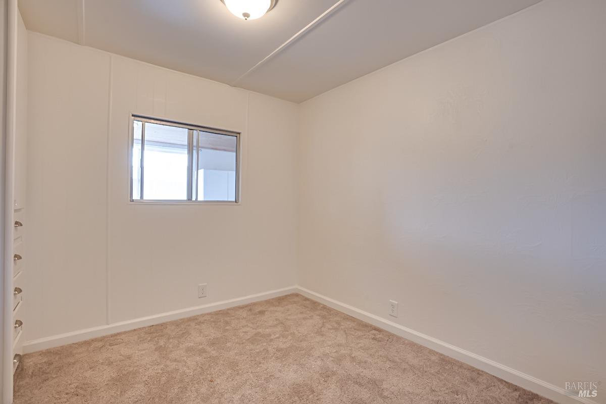 Detail Gallery Image 23 of 32 For 127 Coachman Ln 13, Santa Rosa,  CA 95404 - 2 Beds | 2 Baths