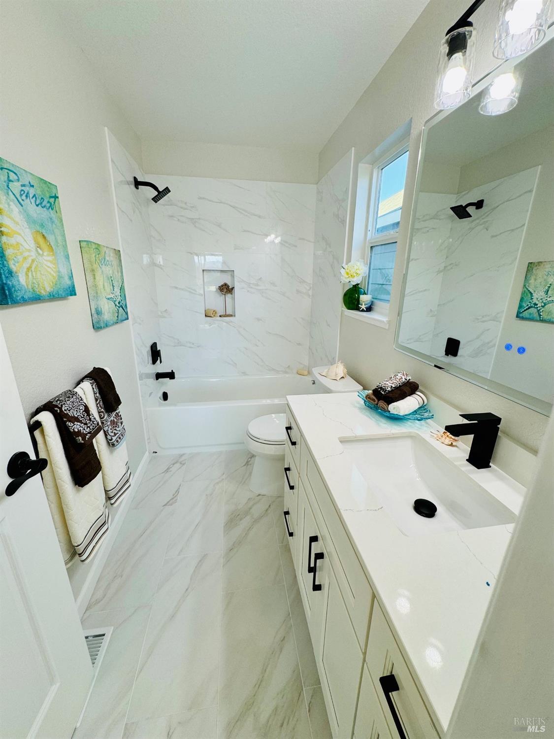 Detail Gallery Image 26 of 48 For 19 4th St, Richmond,  CA 94801 - 3 Beds | 2/1 Baths