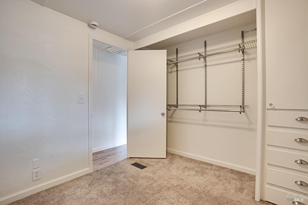 Detail Gallery Image 24 of 32 For 127 Coachman Ln 13, Santa Rosa,  CA 95404 - 2 Beds | 2 Baths