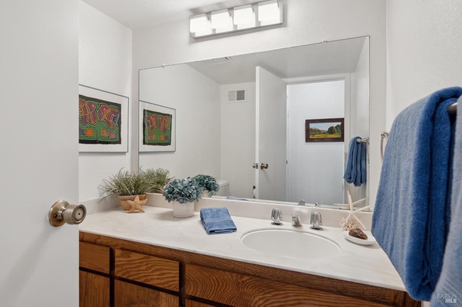 Detail Gallery Image 41 of 51 For 73 Flicker Dr, Novato,  CA 94949 - 3 Beds | 2/1 Baths