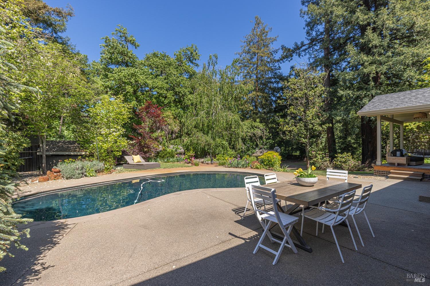 Detail Gallery Image 30 of 78 For 3180 Vichy Ave, Napa,  CA 94558 - 3 Beds | 3 Baths