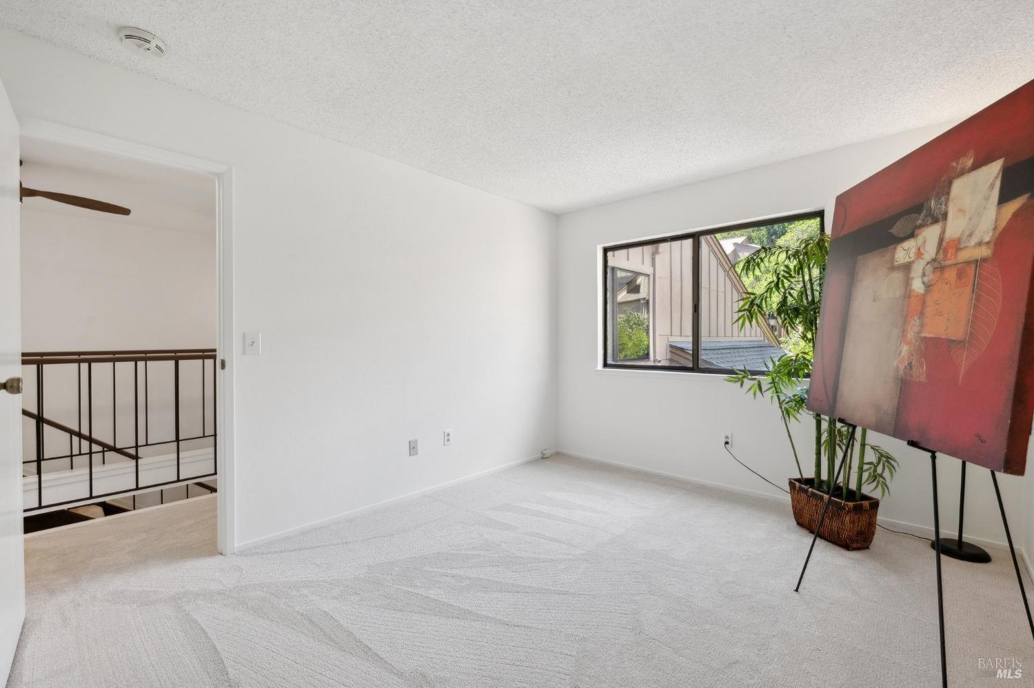 Detail Gallery Image 39 of 51 For 73 Flicker Dr, Novato,  CA 94949 - 3 Beds | 2/1 Baths