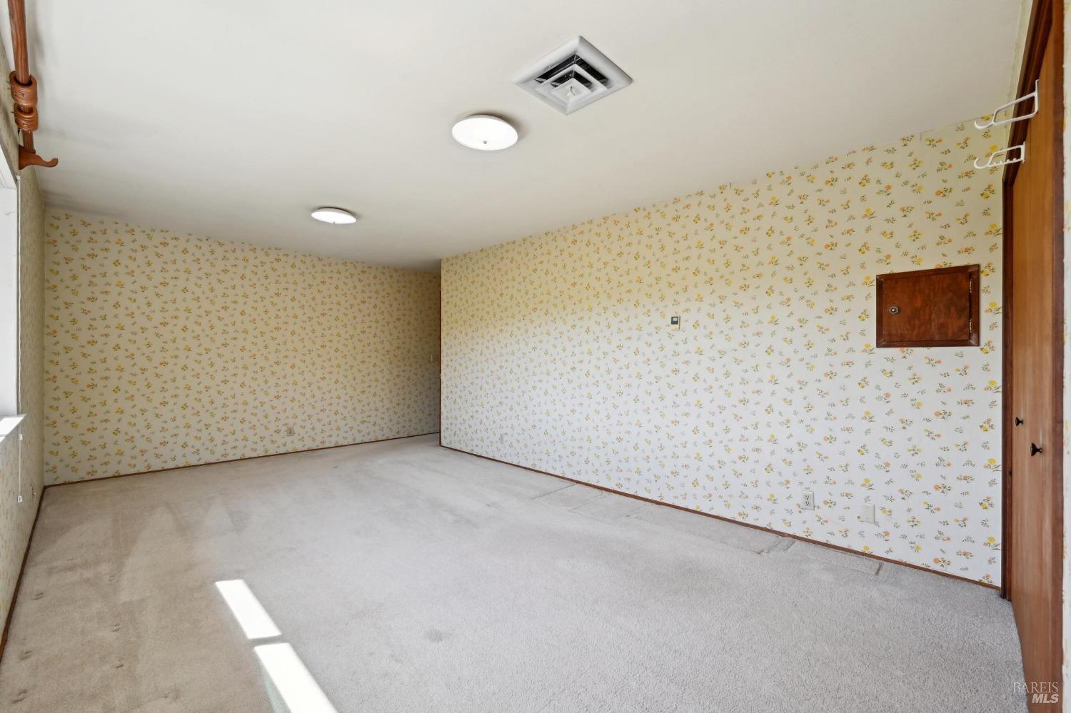 Detail Gallery Image 26 of 31 For 3369 Jaylee Dr, Santa Rosa,  CA 95404 - 4 Beds | 2/1 Baths