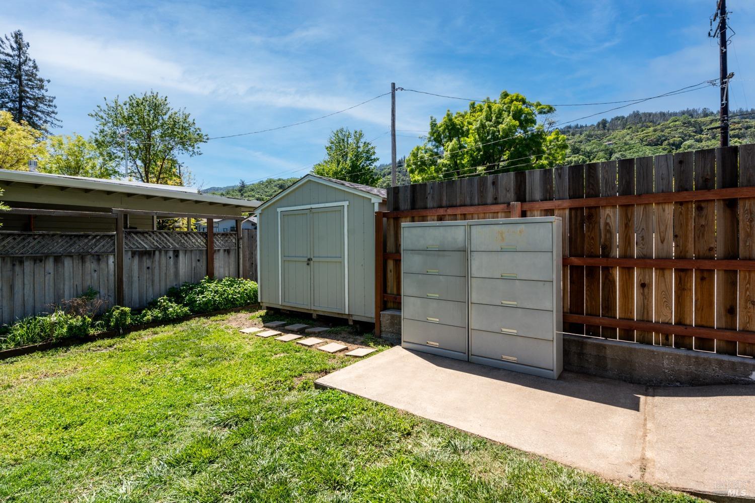 Detail Gallery Image 36 of 43 For 1207 W Clay St, Ukiah,  CA 95482 - 3 Beds | 2 Baths
