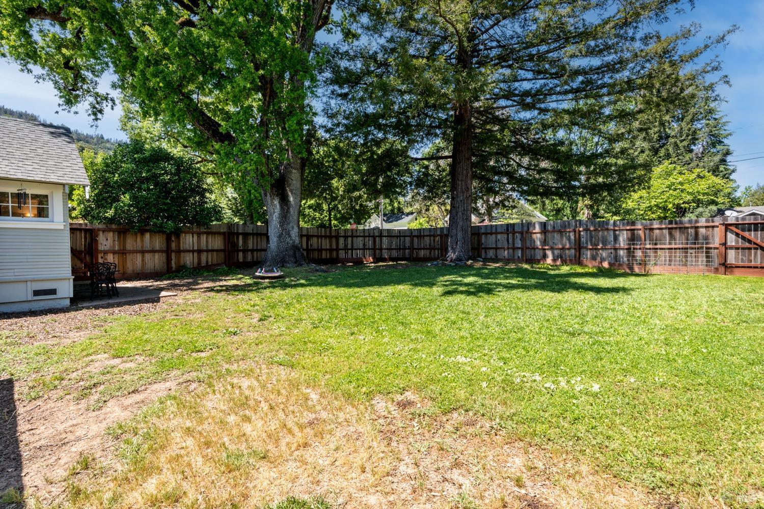 Detail Gallery Image 31 of 43 For 1207 W Clay St, Ukiah,  CA 95482 - 3 Beds | 2 Baths