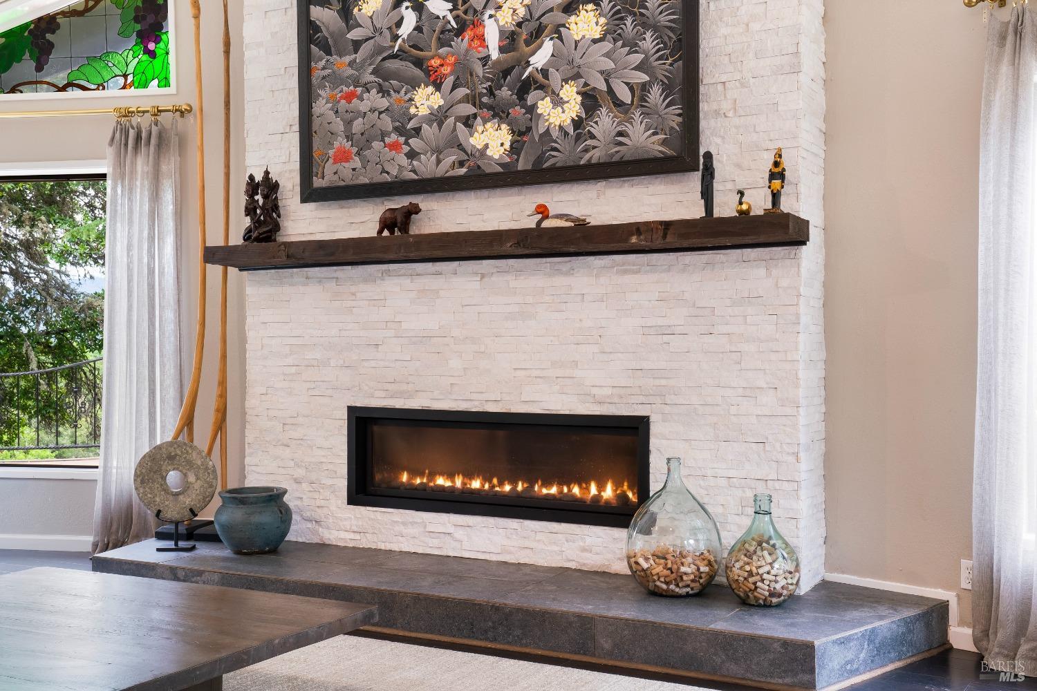 Detail Gallery Image 9 of 57 For 1340 Vista Verde Rd, Ukiah,  CA 95482 - 3 Beds | 2/1 Baths