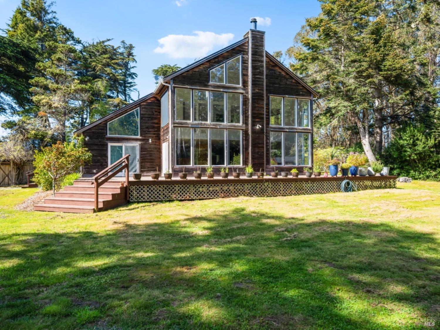 Detail Gallery Image 17 of 39 For 13350 Point Cabrillo Dr, Mendocino,  CA 95460 - 3 Beds | 2 Baths