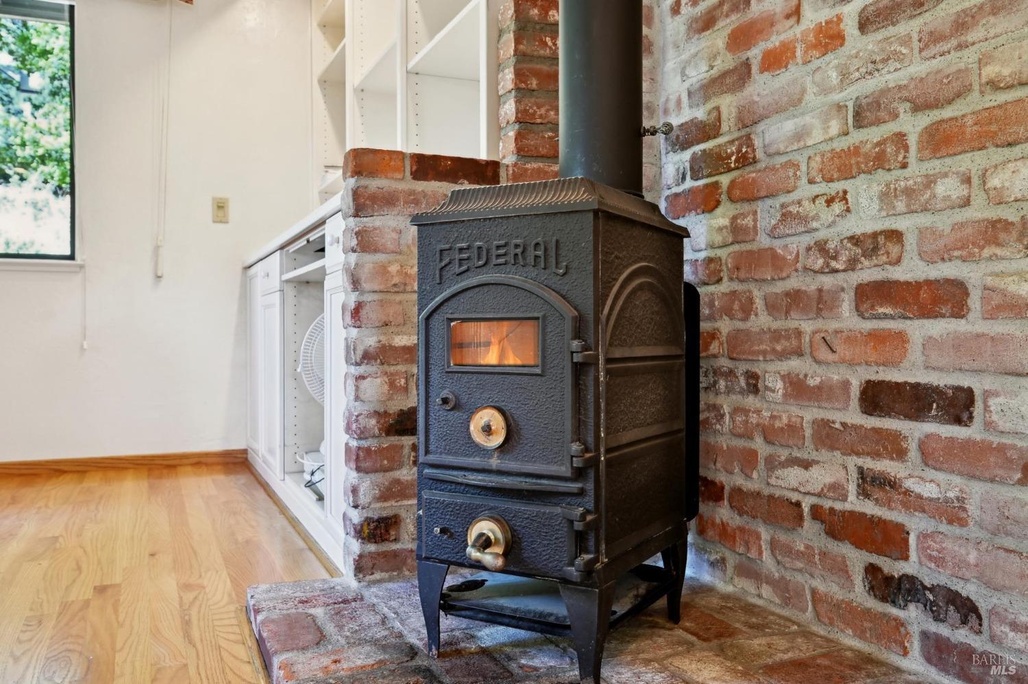Detail Gallery Image 14 of 31 For 3369 Jaylee Dr, Santa Rosa,  CA 95404 - 4 Beds | 2/1 Baths