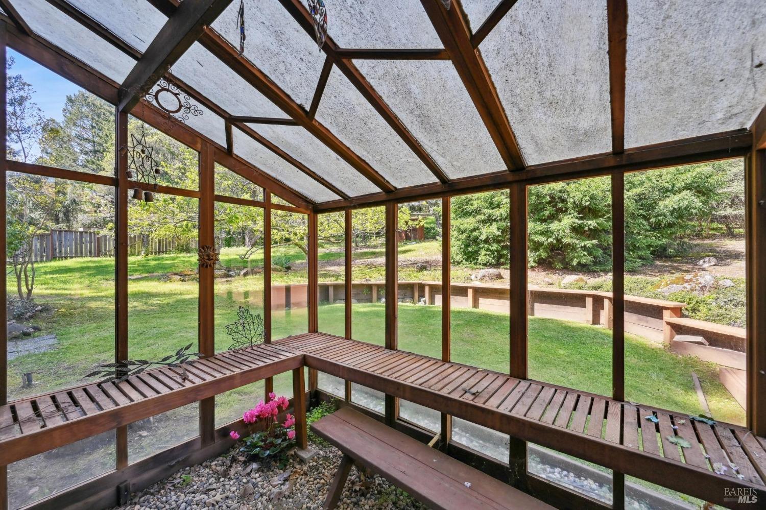 Detail Gallery Image 9 of 31 For 3369 Jaylee Dr, Santa Rosa,  CA 95404 - 4 Beds | 2/1 Baths