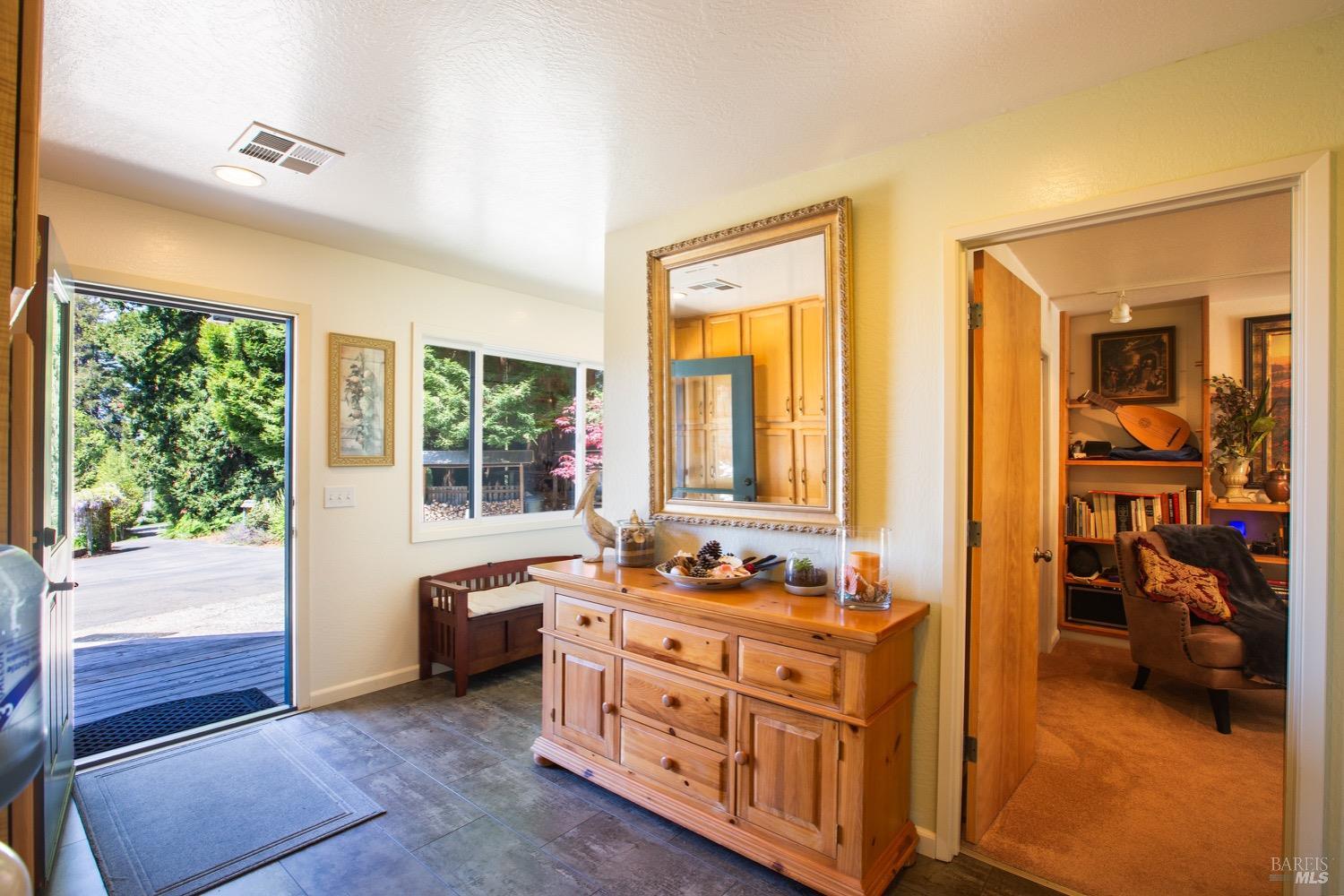 Detail Gallery Image 5 of 47 For 32391 Mill Creek Dr, Fort Bragg,  CA 95437 - 3 Beds | 2 Baths