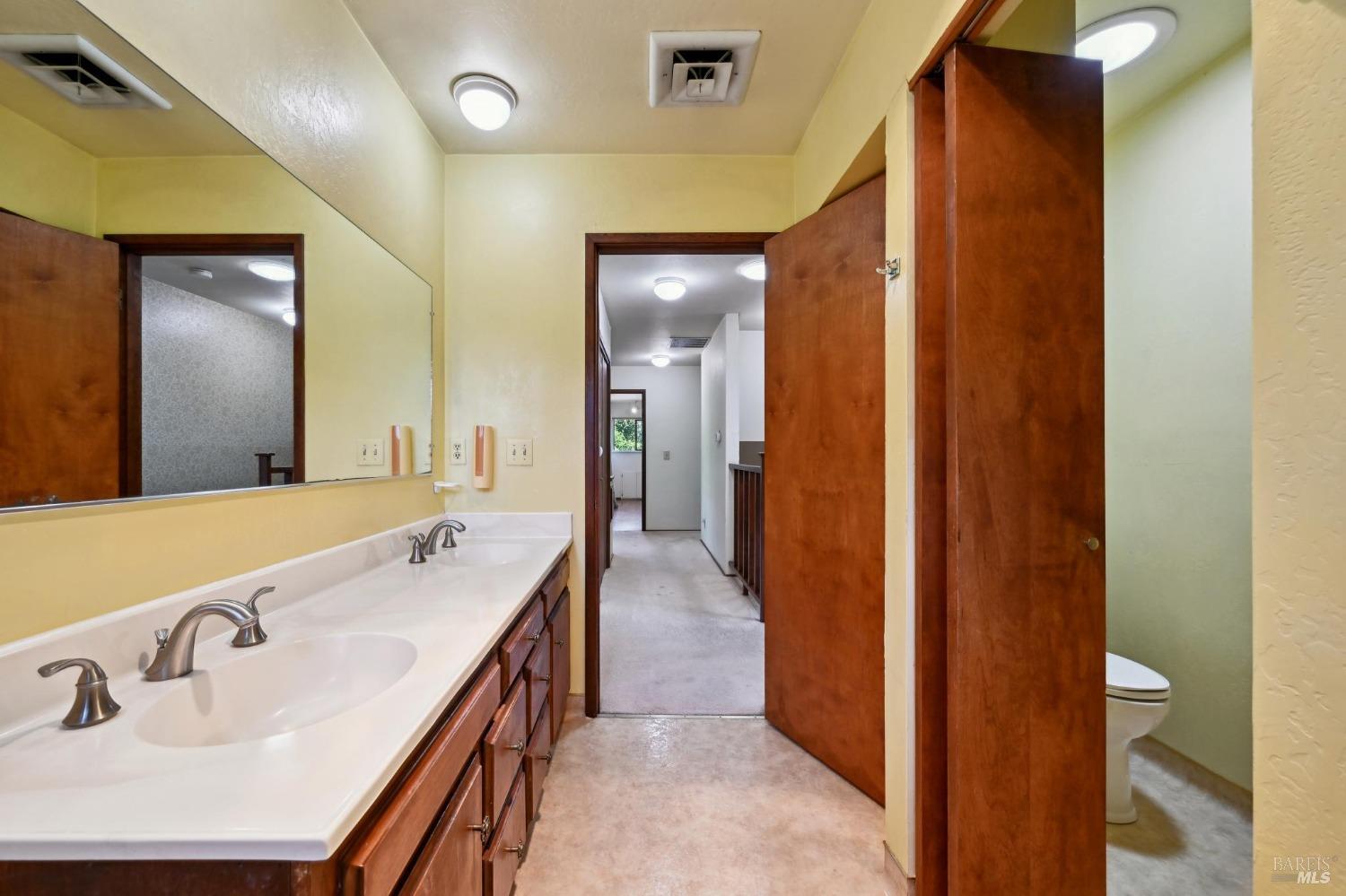 Detail Gallery Image 25 of 31 For 3369 Jaylee Dr, Santa Rosa,  CA 95404 - 4 Beds | 2/1 Baths