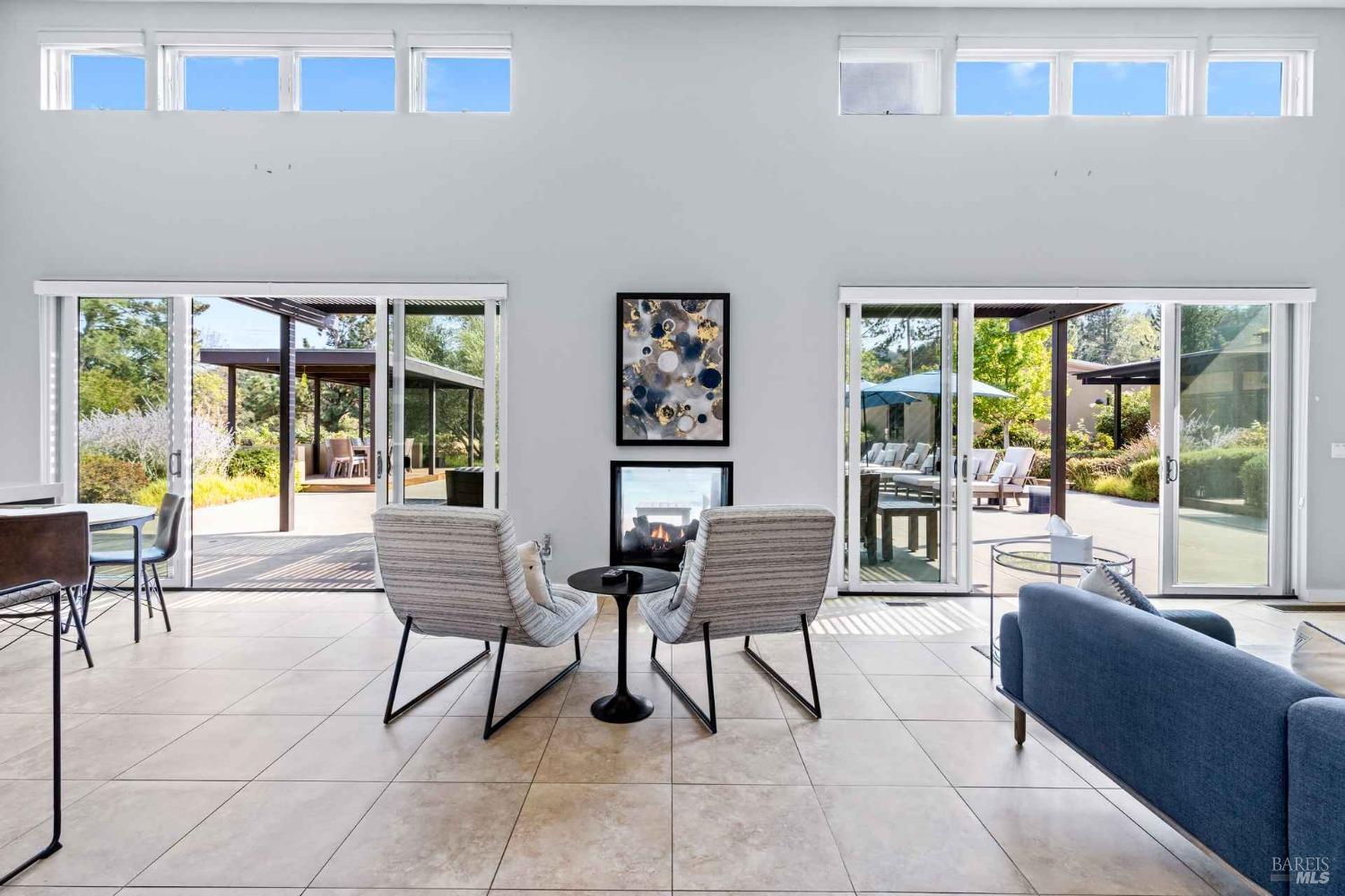 Detail Gallery Image 22 of 35 For 2252 W Dry Creek Rd, Healdsburg,  CA 95448 - 5 Beds | 5 Baths