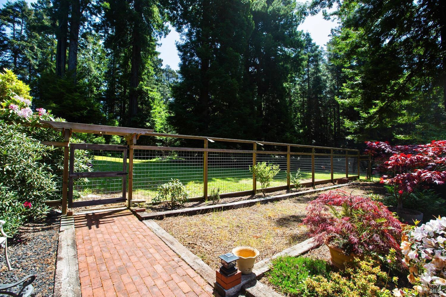 Detail Gallery Image 27 of 47 For 32391 Mill Creek Dr, Fort Bragg,  CA 95437 - 3 Beds | 2 Baths