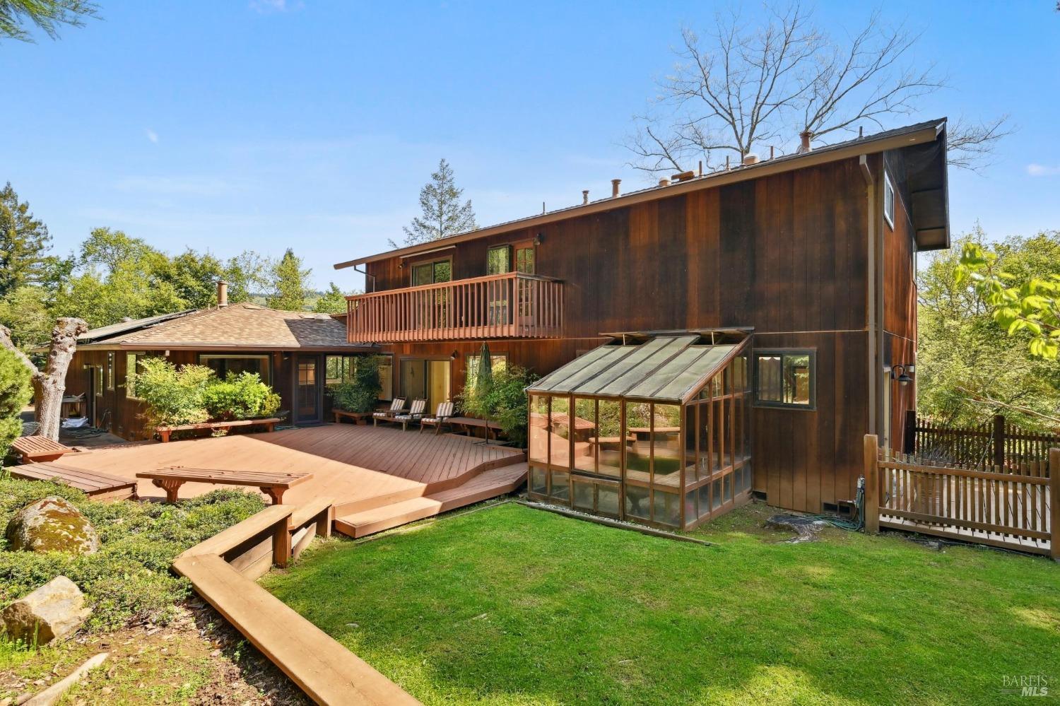 Detail Gallery Image 8 of 31 For 3369 Jaylee Dr, Santa Rosa,  CA 95404 - 4 Beds | 2/1 Baths