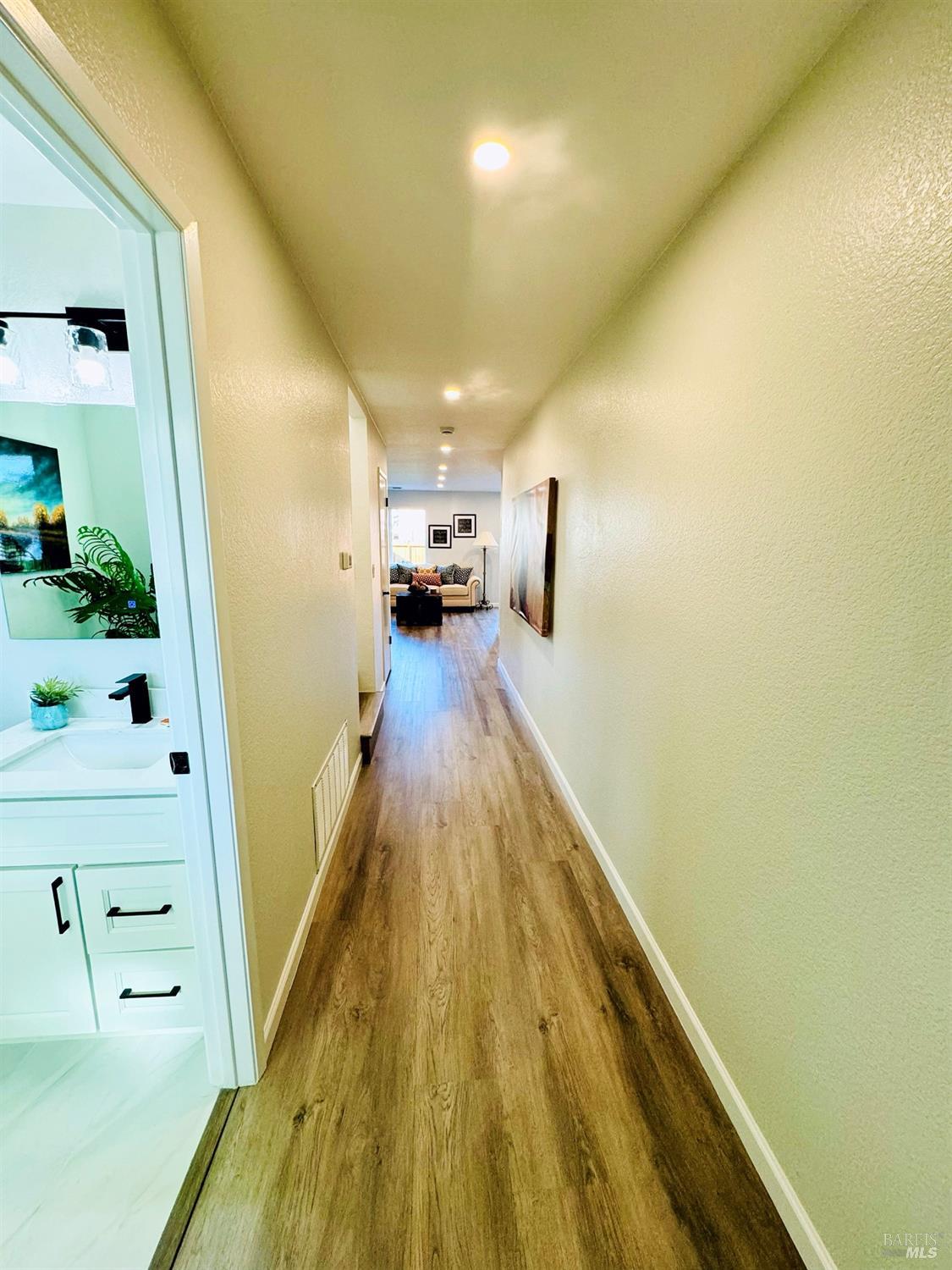 Detail Gallery Image 42 of 48 For 19 4th St, Richmond,  CA 94801 - 3 Beds | 2/1 Baths
