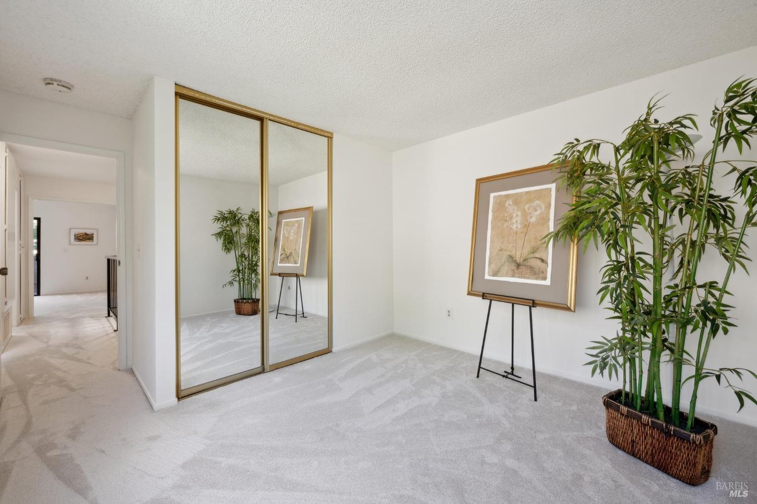 Detail Gallery Image 37 of 51 For 73 Flicker Dr, Novato,  CA 94949 - 3 Beds | 2/1 Baths