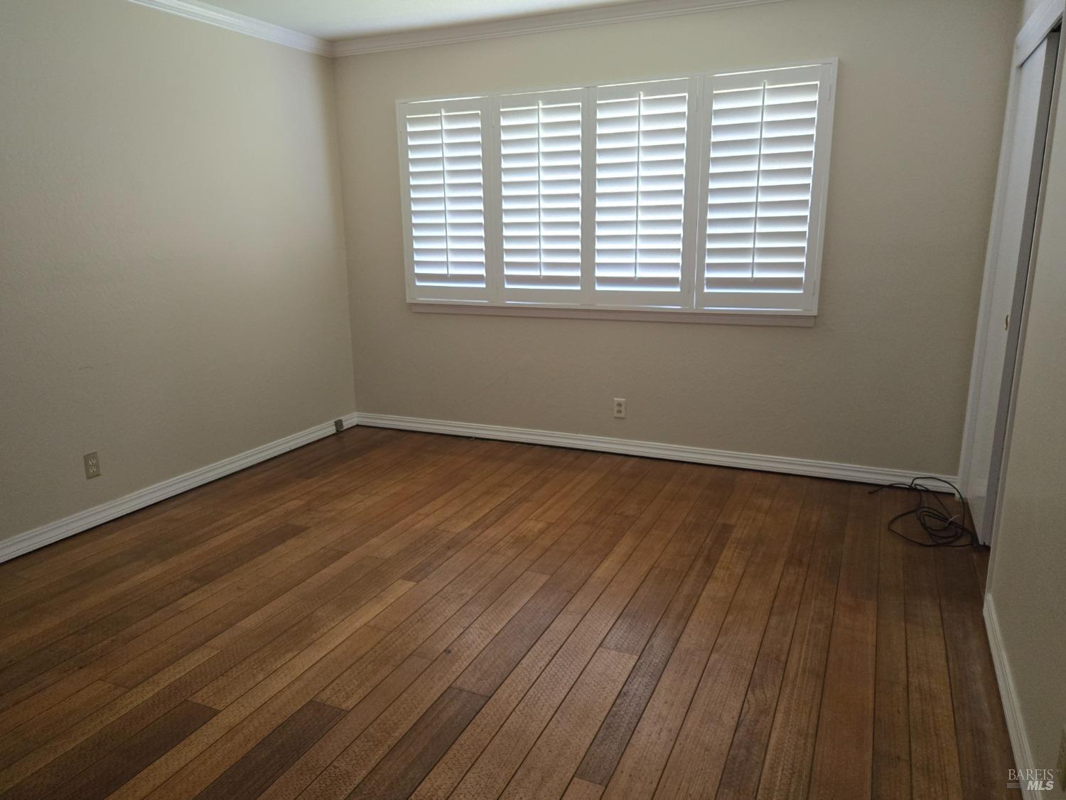 Detail Gallery Image 7 of 16 For 519 Tamarack Dr, San Rafael,  CA 94903 - 3 Beds | 2 Baths